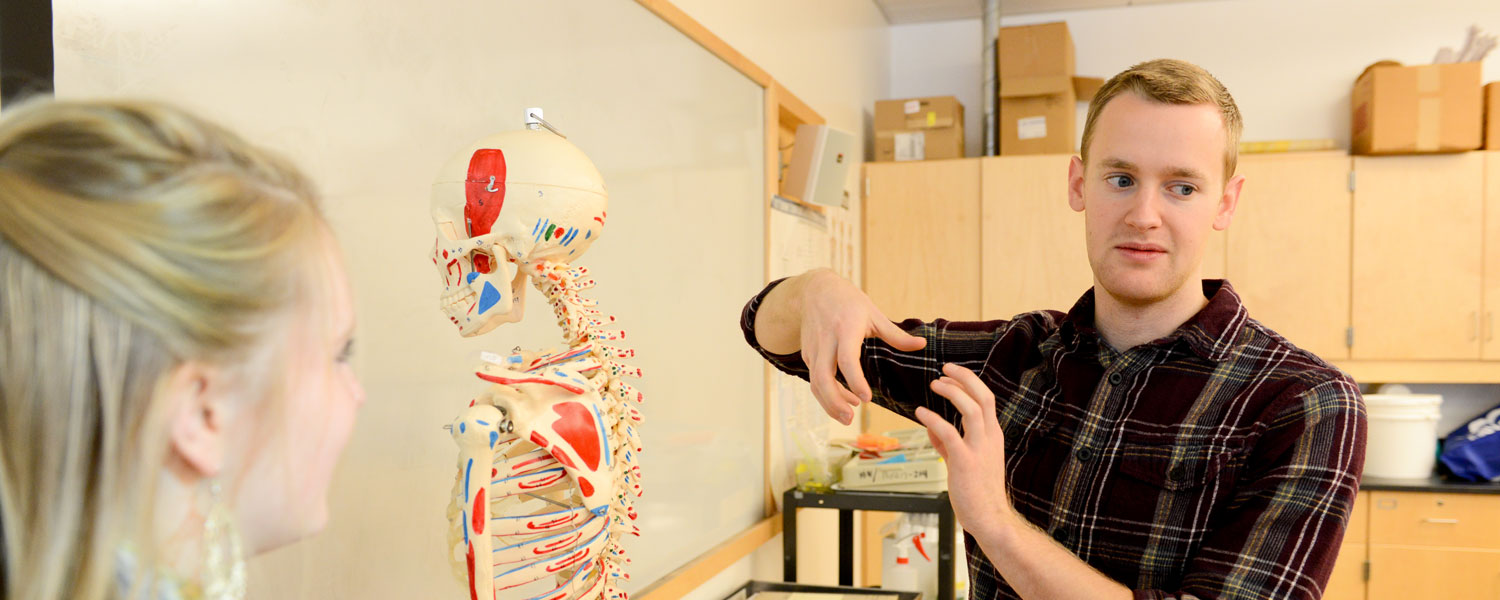 Students with skeleton