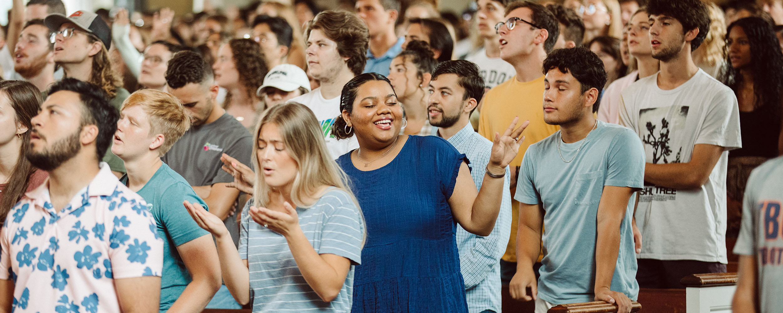 students worshiping in chapel service