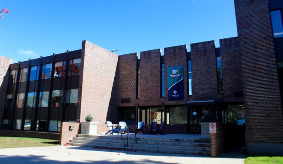 Wilson Hall at Gordon College